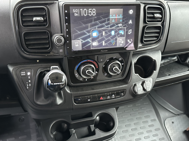 Knaus L!ve I 650 MEG AUTOM&Aacute;TICO 180CV foto: 19