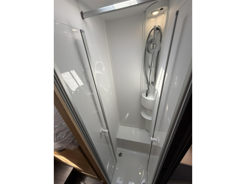 Adria Coral 650 DL - AUTOMATIK Foto: 14