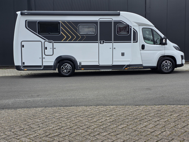 B&uuml;rstner Signature SFT 7.4 Foto: 2