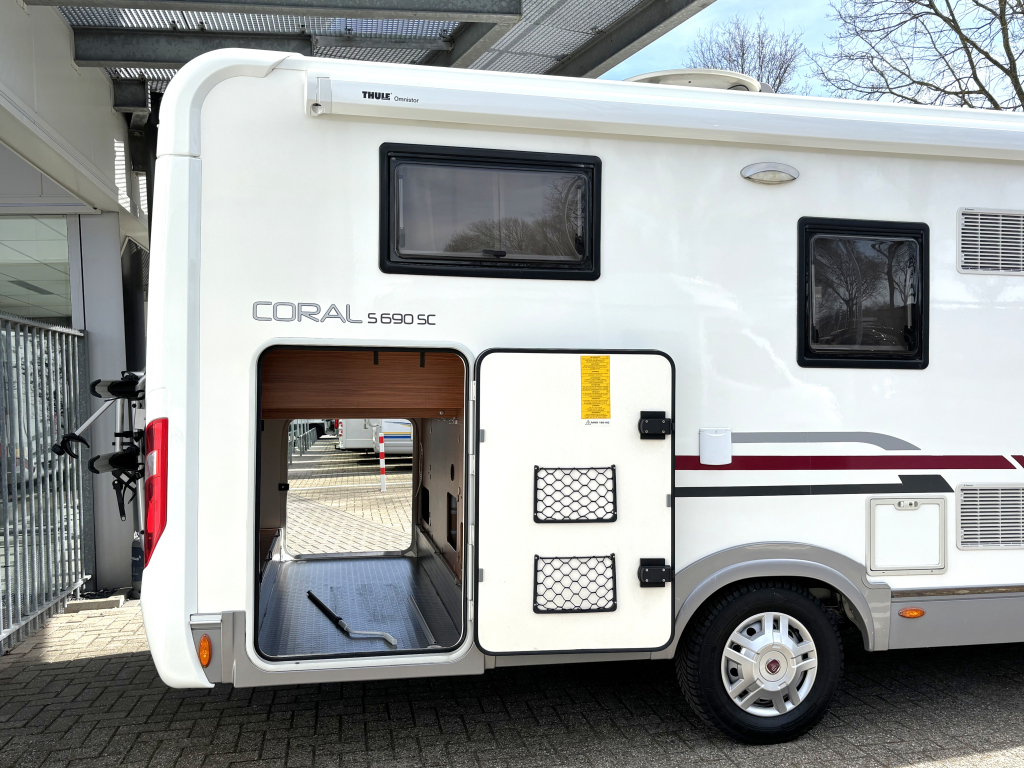 Adria Coral 690 SC QUEENSBED EURO 5 ALKO LUCHTVERING  foto: 22