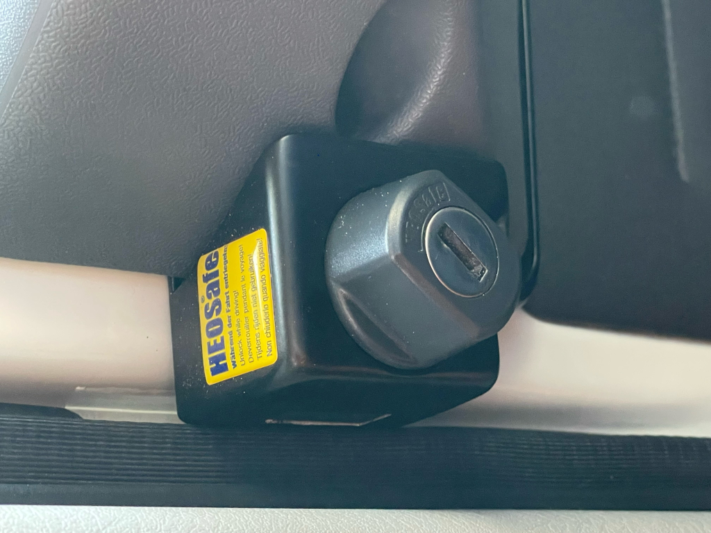 LMC Liberty 582 TI FRANSBED TREKHAAK CRUISE CONTROL CAMERA foto: 20