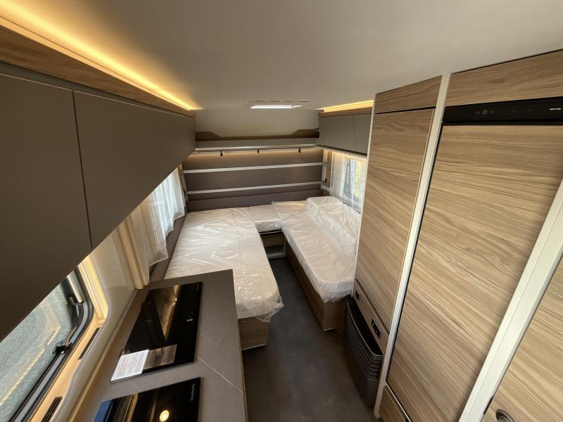 Dethleffs Nomad 510 LE ENKELE BEDDEN-NIEUW  foto: 7