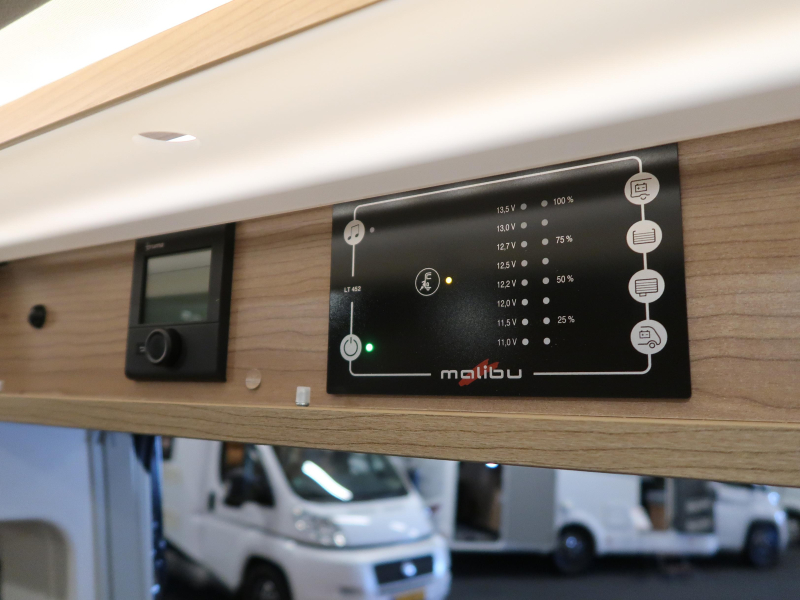 Malibu Van Comfort 640 LE AUTOMATIC AND TALL FRIDGE photo: 16