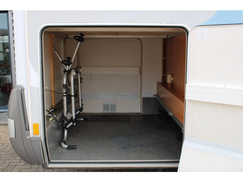 Hymer BML 146PK Integraal 4Persoons  foto: 16