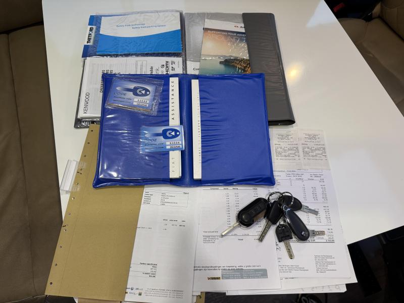 Adria Matrix Plus 670 SL Lengte bedden- Automaat  foto: 19