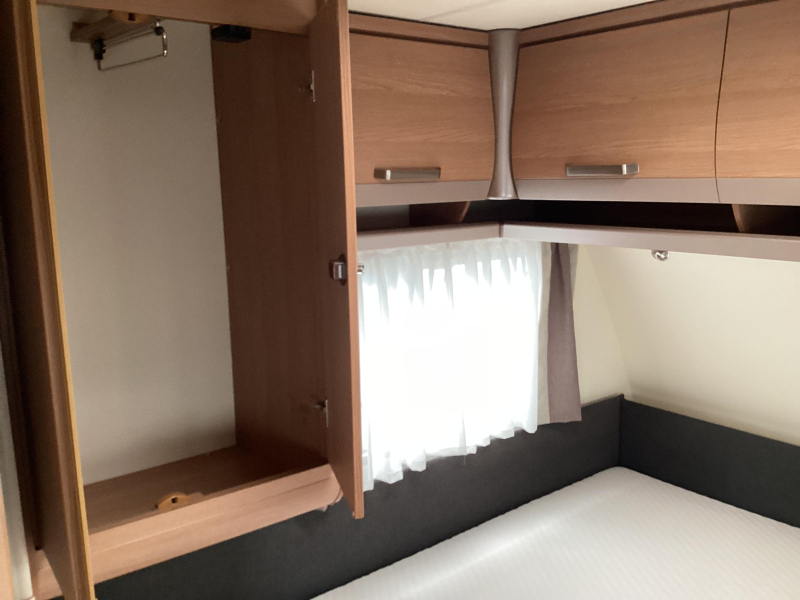Knaus Sport 460 EU camas individuales foto: 8