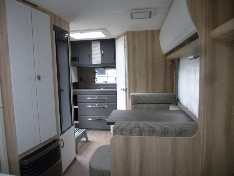 Hobby De Luxe 460 SFF NUEVO MODELO 2025 foto: 8