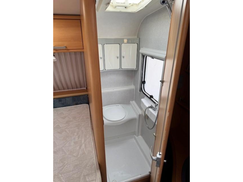 TEC Travel King 460 TDF Mover,Voortent fransbed  foto: 11