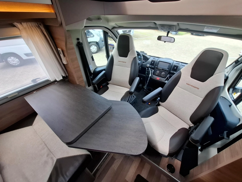 Weinsberg CaraCompact Pepper 600 MEG | Level system | Roof air conditioning photo: 7
