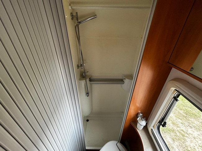 Hymer 2.5DCI 120PK TR655GT Automaat,Topindeling,Vastbed,Airco Elekpakket,Navi,Achteruitrijcamera foto: 18