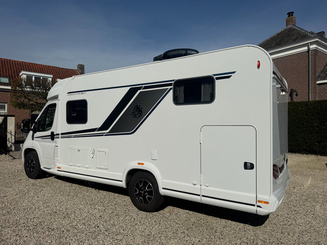 Knaus van ti 650 MEG 2024 Lengte bedden 7.220 KM nieuwstaat foto: 2