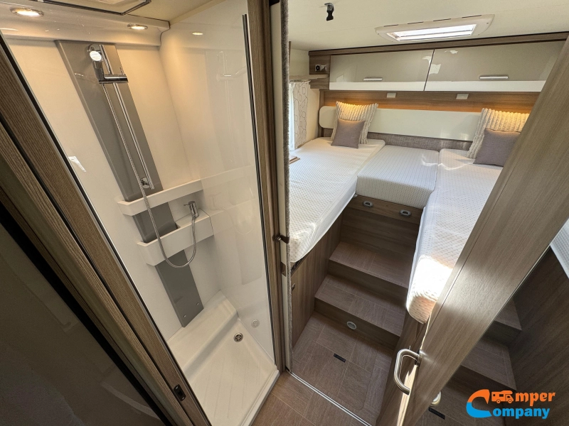 LMC Element T 758 G Camas longitudinales / Cama abatible foto: 17