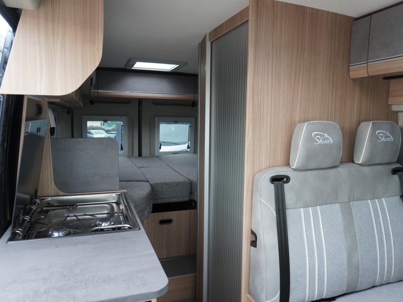 P&ouml;ssl Summit Shine 600 L AS NEW AND COMPLETE photo: 21