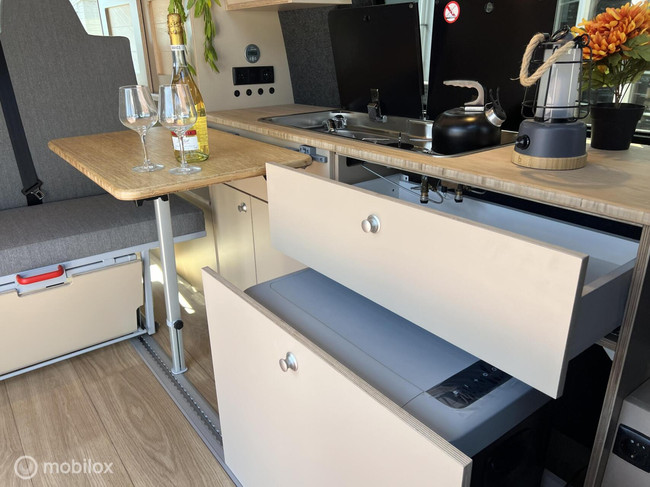 Volkswagen T6 2019 Florida L2H1 98k km Two-tone foto: 22