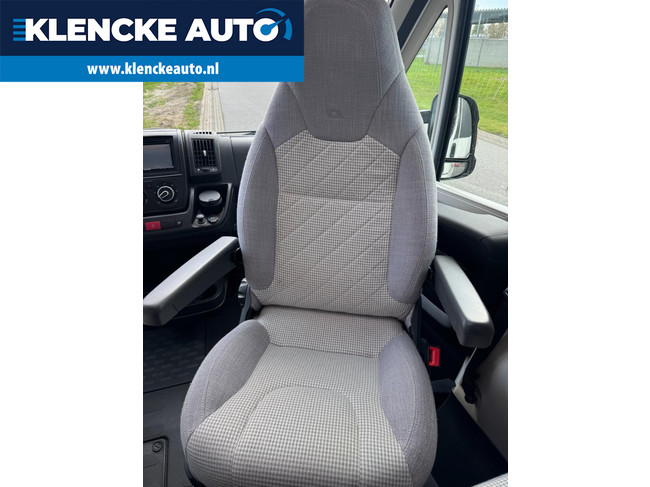 Adria Matrix 600 SL 36.982km 1e eigenaar 140PK Enkele bedden Elektrisch hefbed Zeer goed onderhouden foto: 9