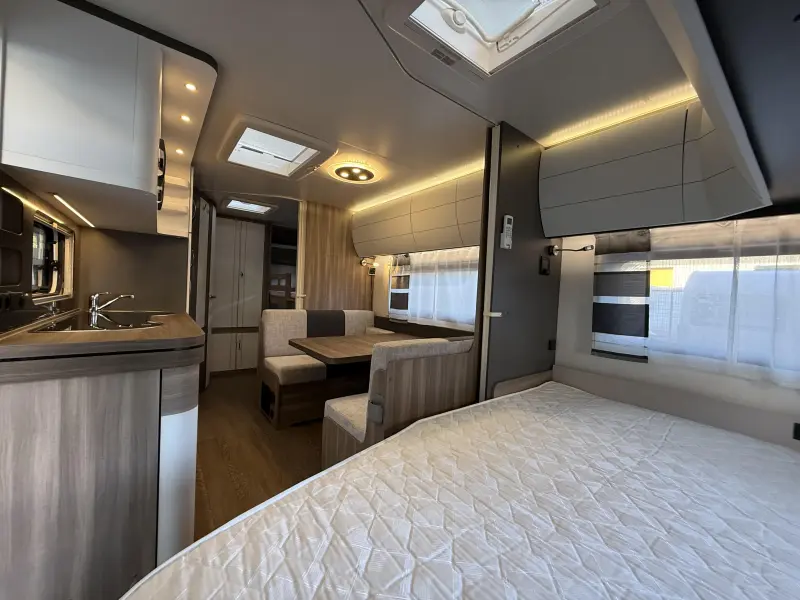 Hobby Excellent Edition 545 KMF COMPLEET  foto: 6