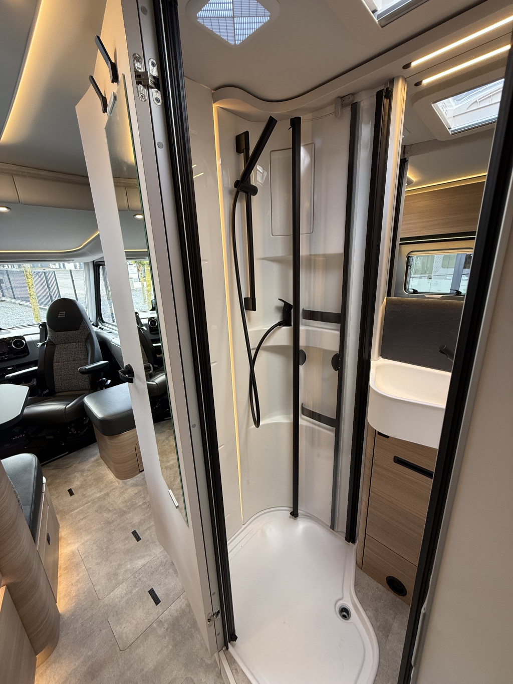 Hymer B-MC I 600 foto: 28