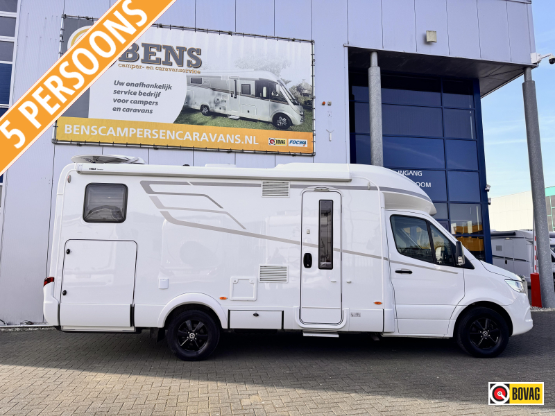 Hymer B-MC T 680 single beds pull-down bed photo: 0