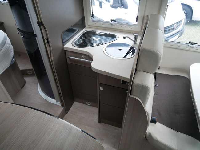 Challenger 288 EB, Half Integraal, Queensbed, Hefbed!! foto: 12