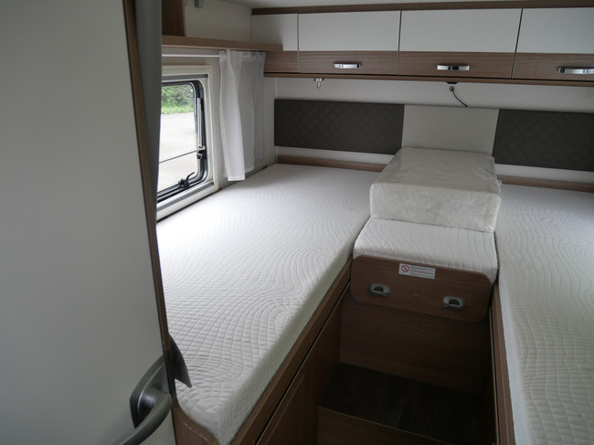 Carado T447, Lengtebedden, Hefbed, XXL Garage foto: 15