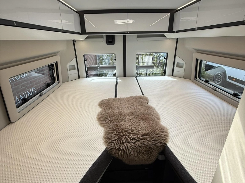 Adria Twin 640 SLB Supreme Automaat 160pk  foto: 19