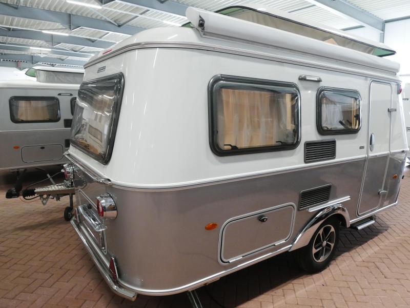 Eriba Touring 430 Gratis mover en luifel 