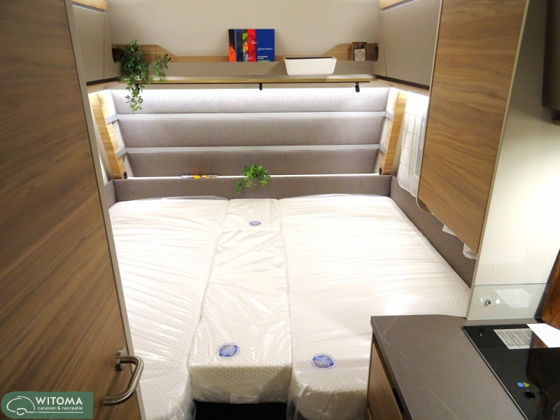 Dethleffs Nomad 460 EL € 8.304,- voordeel !  foto: 9