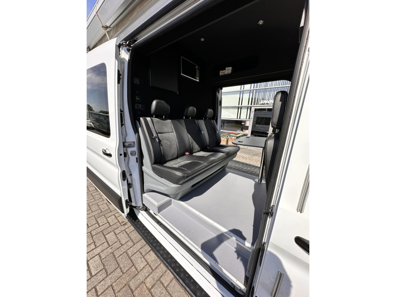 Ford Transit GB 350 L3h2 Tdci 170pk AW  foto: 10