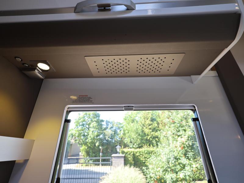 Adria Matrix Newline 670 SC Queensbed + hefbed  foto: 7