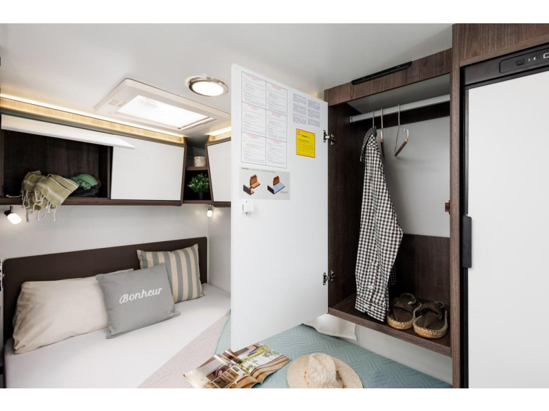 Benimar Tessoro 430 NU MET € 13.000 KORTING  foto: 17