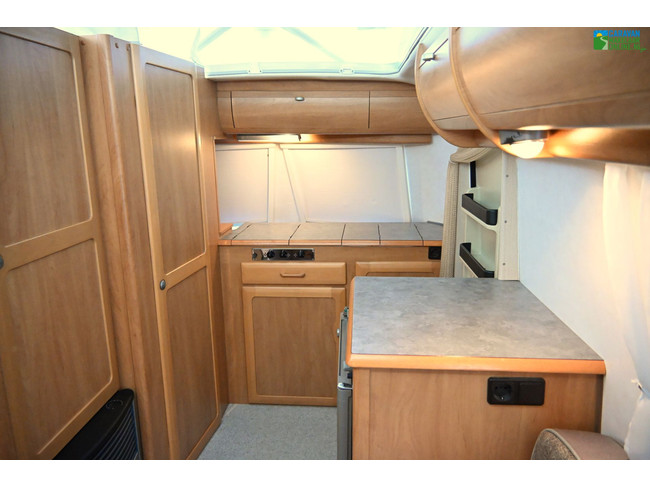 Eriba Touring Triton 420GT Foto: 9