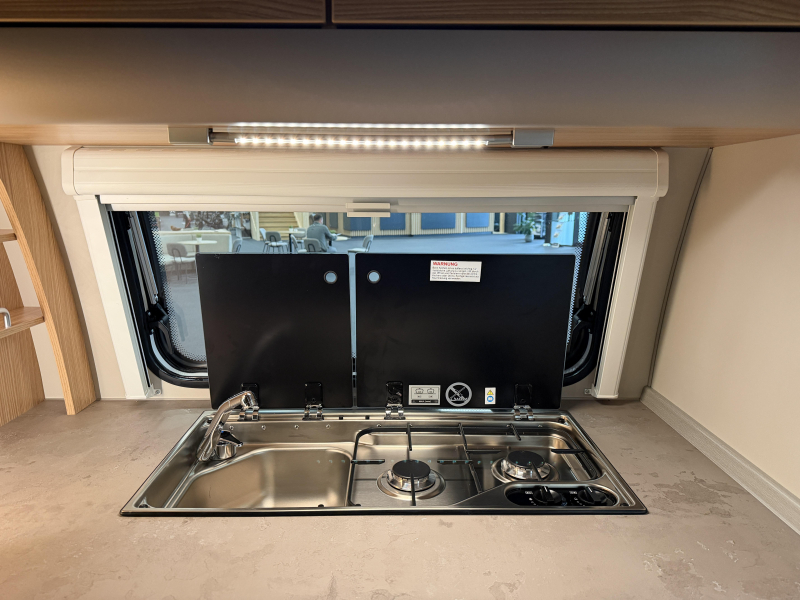 T@B Basic 320 lichtgewicht / koelkast  foto: 14
