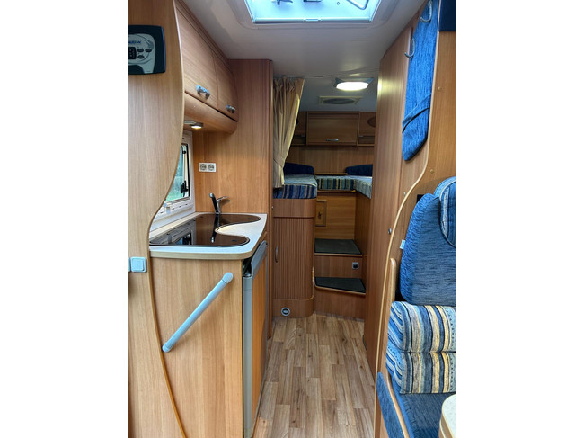 Chausson WELCOME 95 Fiat Ducato 2.3 130 CV Autocaravana semi-integral! foto: 10