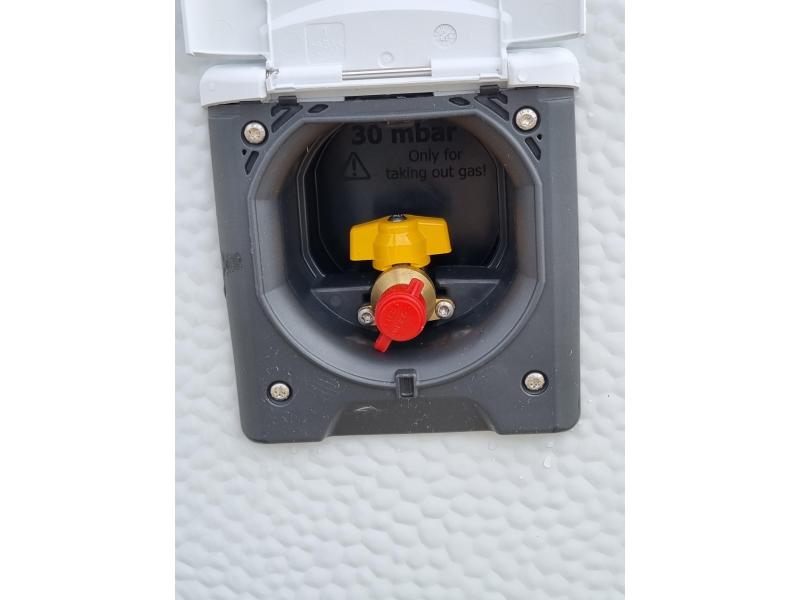 Bürstner Premio 395 TS Cassette luifel-Voortent  foto: 23