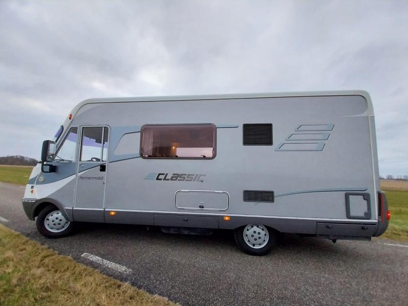 Hymer Hymermobil 544 B trekhaak en xxl koelkast  foto: 10