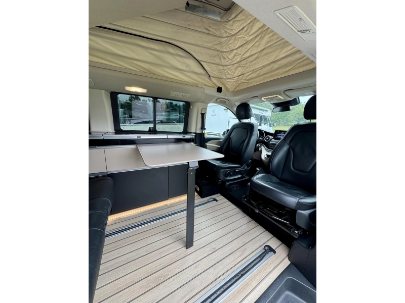 Mercedes-Benz V-Class Marco Polo 220 photo: 4