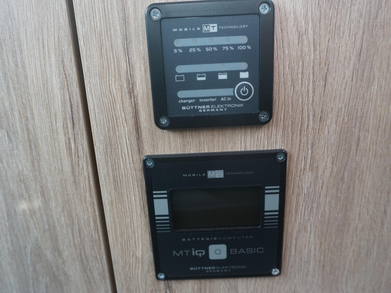 Eura Mobil Integra Line 675 SB AUT/160CV/SOLAR/LITH foto: 15