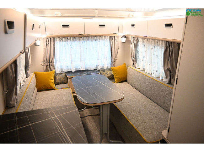 Eriba Touring Triton 420 photo: 5