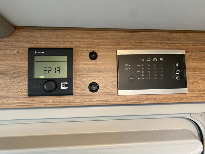Knaus Van TI 650 MEG Airco 230V, Trekhaak  foto: 14