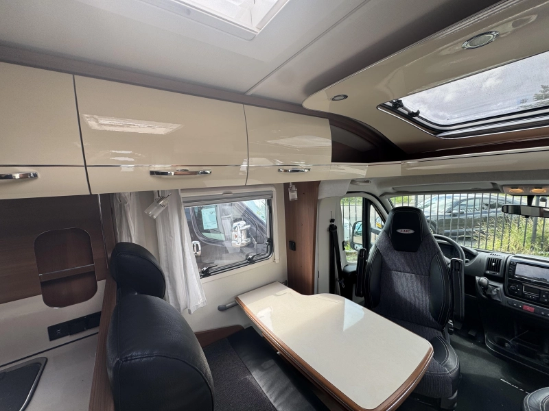 LMC Passion T672 AUTOMAAT  foto: 10