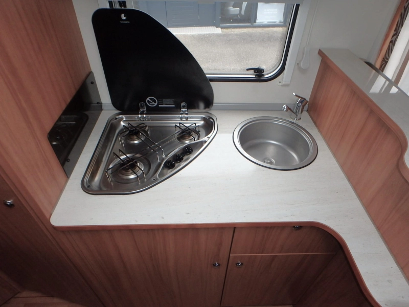 Weinsberg CaraLoft 650 MF  foto: 19