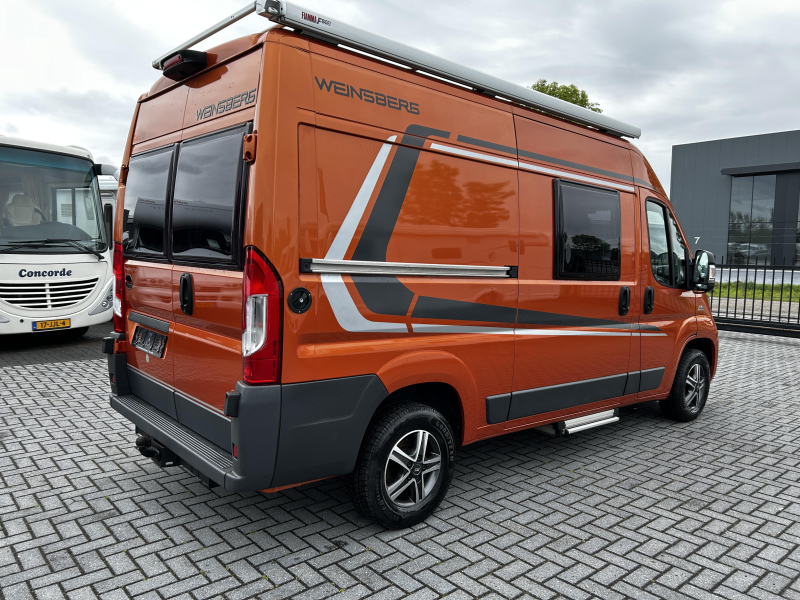 Weinsberg CaraBus 250 KL Dwarsbed/Euro5/2015/5.4m  foto: 2
