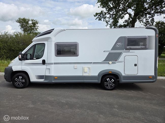 Knaus R11 foto: 5