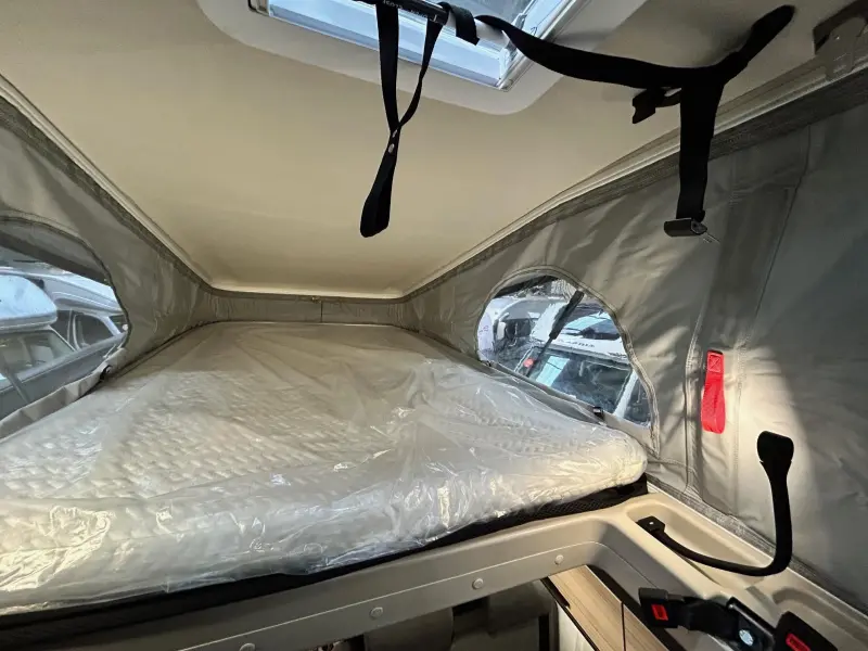 Sun Living V60-SP TT TentTop. Actie -€10.000,-  foto: 15