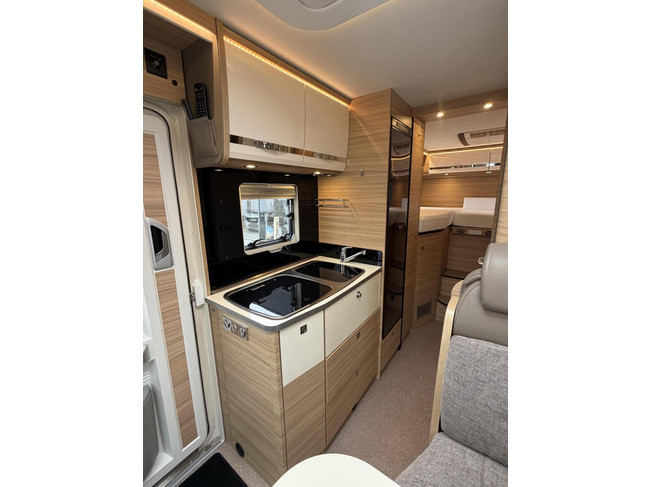 Dethleffs Globebus GT T006 Single Beds 2X Airco Solar Panel Awning Dish photo: 14