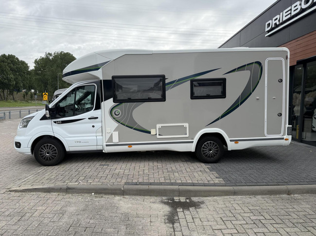 Chausson 640 Titanium Premium 170PK Automaat Hefbed Zonnepaneel Zeer Ruim foto: 8