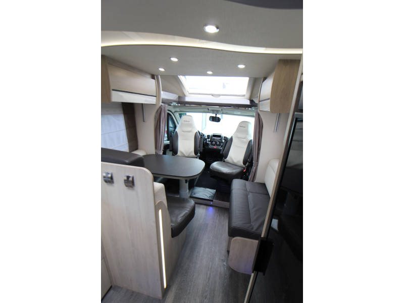 Challenger Graphite 387 GA Lits jumeaux + Lit pavillon photo : 16