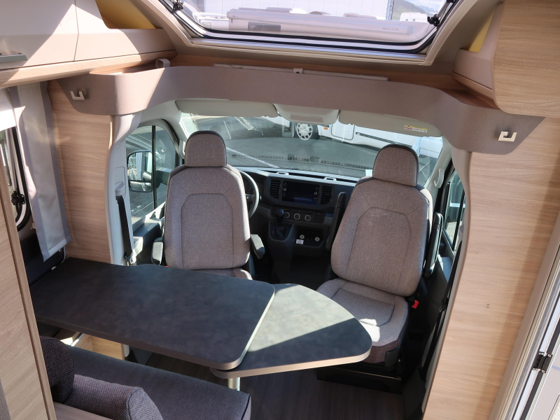 Knaus Van TI 650 MEG LEVELSYST / KLIMAANLAGE/ 177 PS Foto: 3