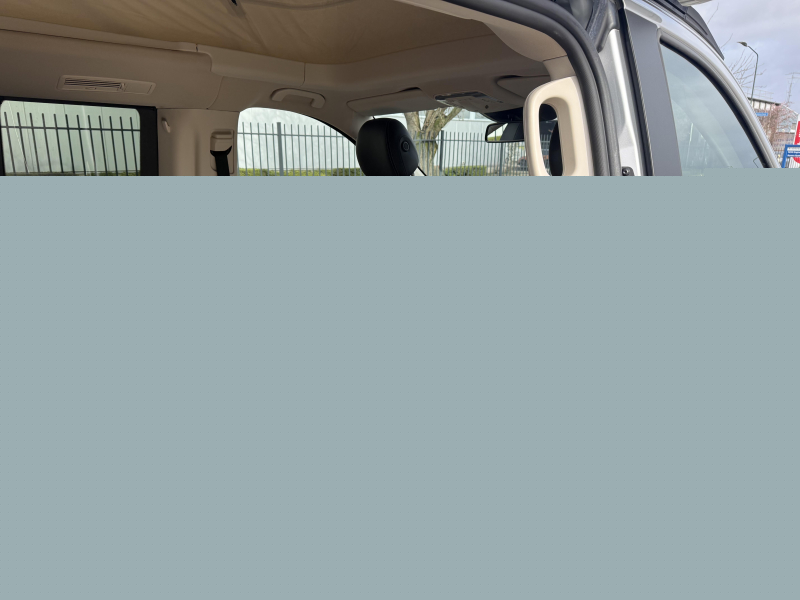 Mercedes-Benz V300 Marco Polo 2022 71000KM 237PK  foto: 13