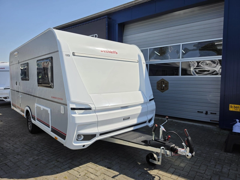 Dethleffs Summer Edition 460 EL Airco, Single beds photo: 1